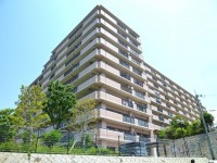 オーナーチェンジ物件! 7階部分! 南向きバルコニー! オートロック! 眺望・日当たり良好!