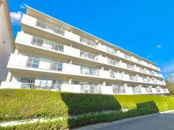 南向きバルコニー！　通風良好！　３階部分！　