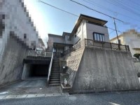 大和ハウス施工の軽量鉄骨造りの家! 駐車2台可! 眺望・日当たり良好! 令和元年9月外装リフォーム済!