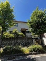 神戸市一円でお部屋を探すなら不動産情報満載のセンチュリー21ハウジング流通 南北２方道路！　駐車場あり！　ＬＤＫ約２０帖の広さ！　閑静な住宅地内！
