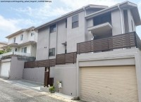 神戸市一円でお部屋を探すなら不動産情報満載のセンチュリー21ハウジング流通 駐車場２台可能、南側に広い庭のある物件。